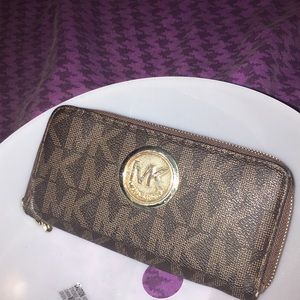 Micheal Kors Wallet
